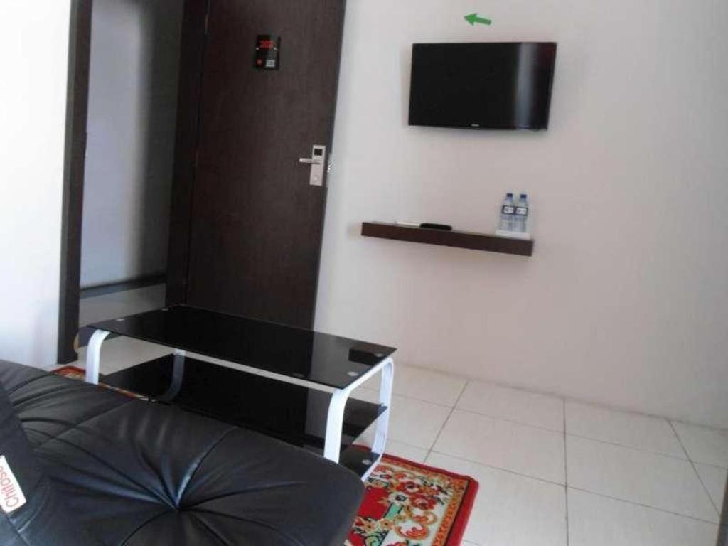 Vindhika Hotel Pengayoman Macasar Exterior foto